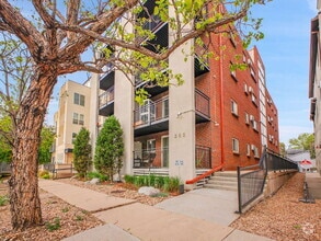 Building Photo - 352 S Lafayette St