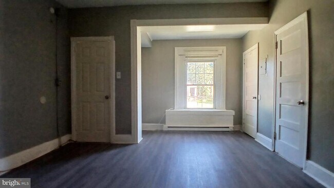 Building Photo - 4637 Leiper St