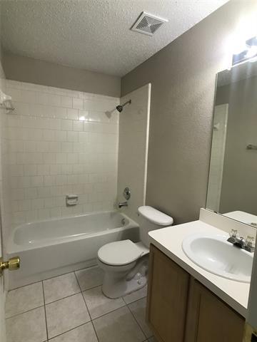 Foto del edificio - 1306 Gilday Dr