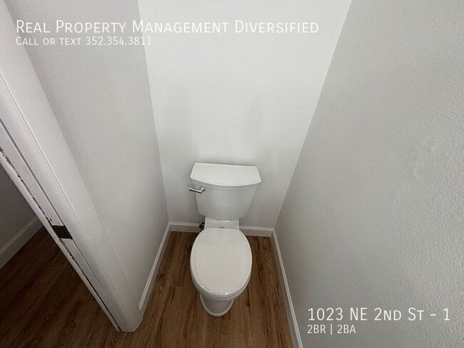 Foto del edificio - 1023 NE 2nd St