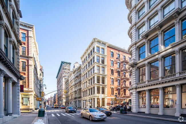 Contexto - 54 Greene St