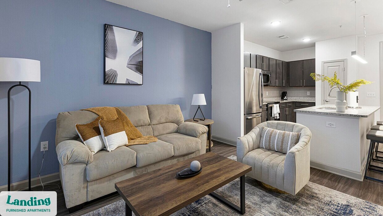 Foto principal - 2800 NE Green Oaks Blvd