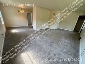 Building Photo - 429 1/2 E 26th St