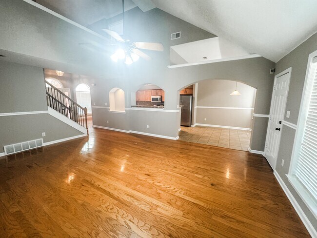Foto del edificio - 2598 Plum Creek Dr