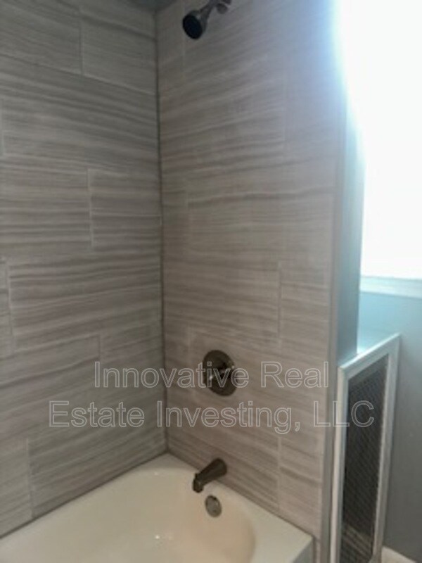 Foto del edificio - 6251 N Broad St