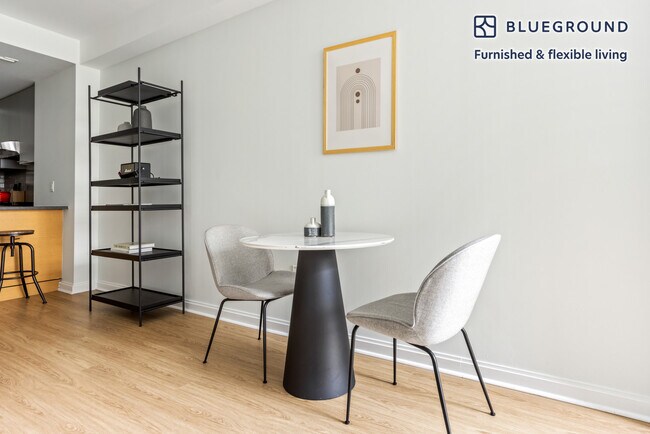 Foto del edificio - 303 Third Street-SI FL2-ID642