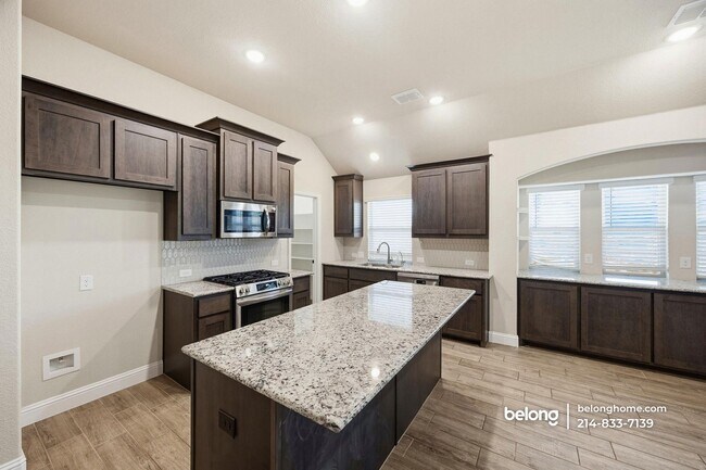 Foto del edificio - 10725 Rothland St