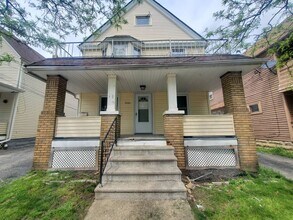 Building Photo - 3594 W 47th St