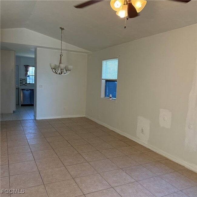 Building Photo - 2172 Simon Ct