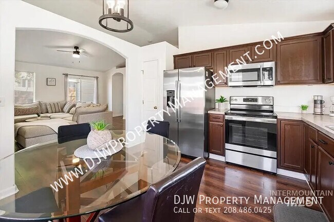 Foto del edificio - 1916 W Havenwood Ave