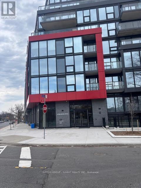 Building Photo - 2 Manderley Dr