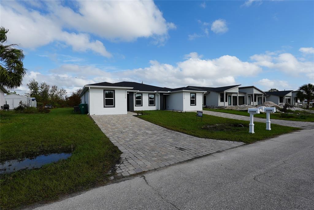 Primary Photo - 17196 Bonnie Ave