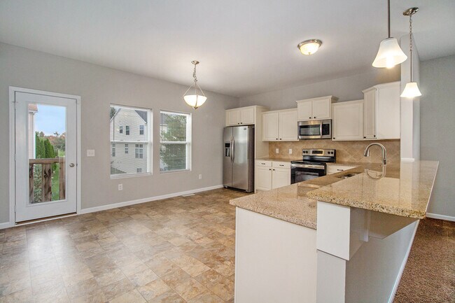 Building Photo - 196 Merrimack Dr