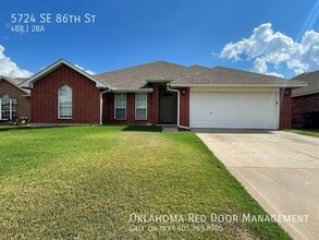 Building Photo - 5724 SE 86th St