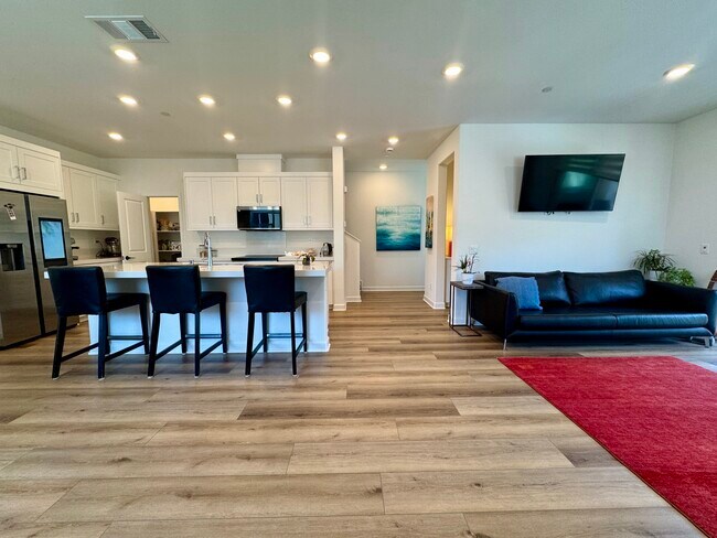 Foto del edificio - 12012 Riley Ln