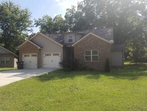 Building Photo - 123 Weston Dr