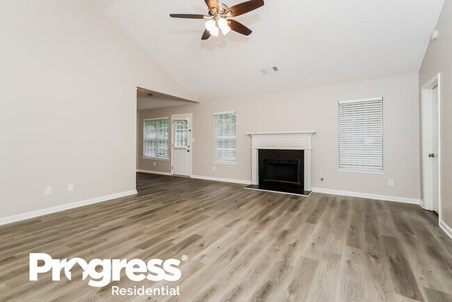 Foto del edificio - 380 Buffington Dr