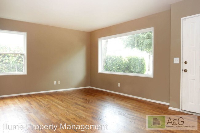 Building Photo - 2 br, 1 bath House - 6039 SE Harold St