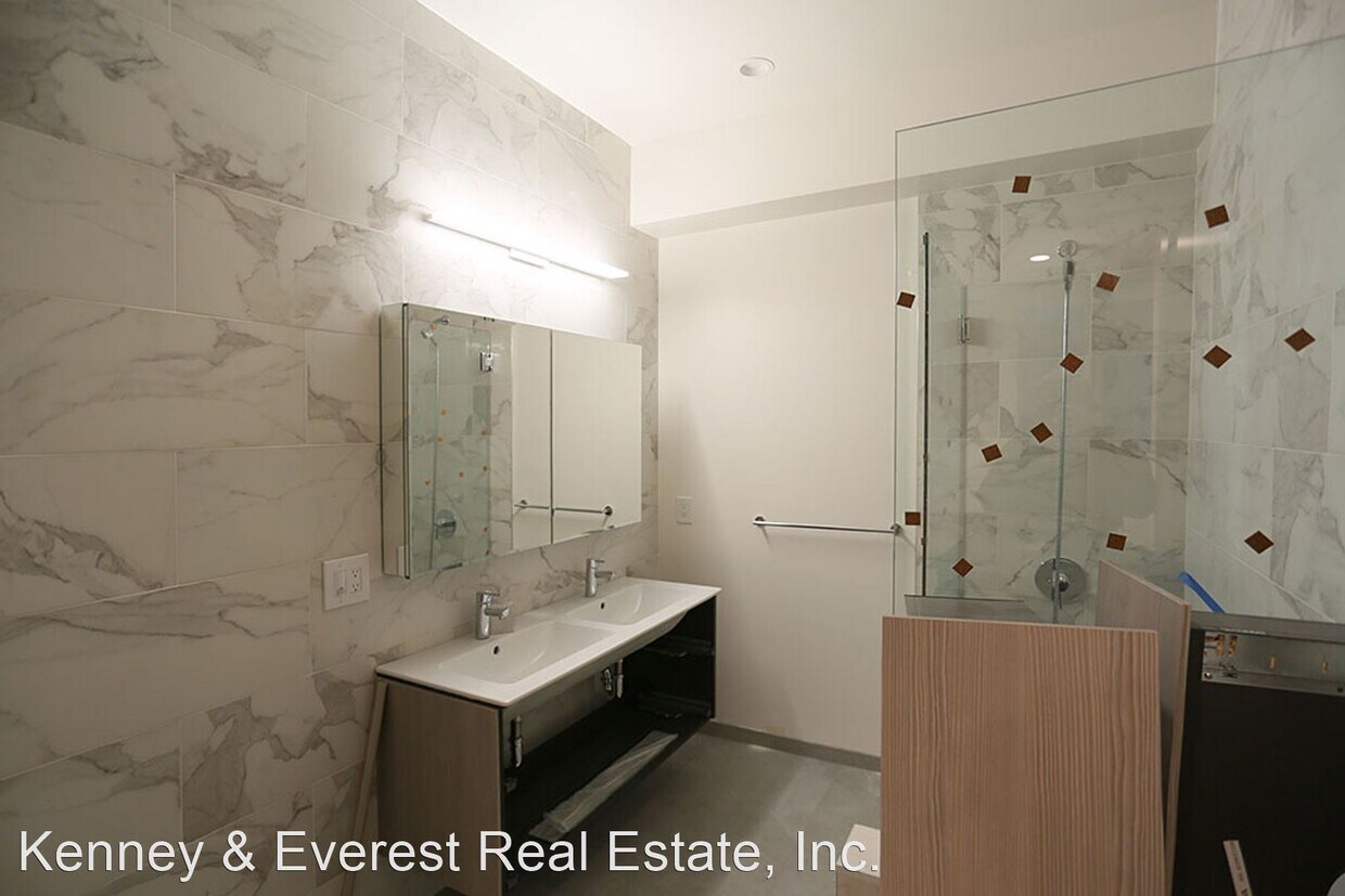 Foto principal - 2 br, 2 bath House - 1740 Broadway #207
