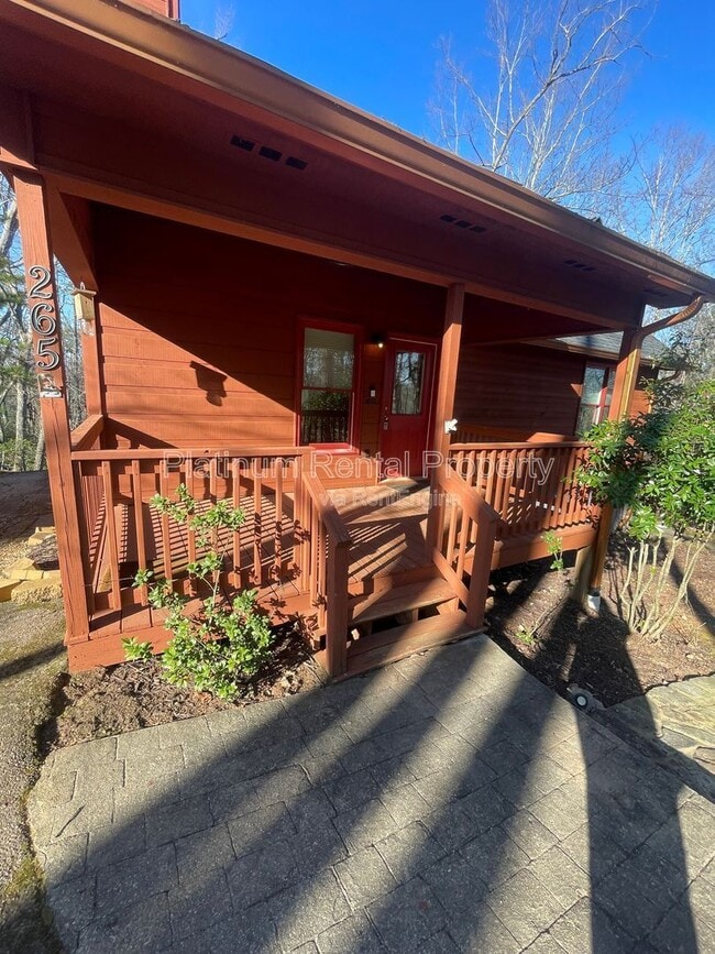 Photo - 265 Hound Dog Ln House