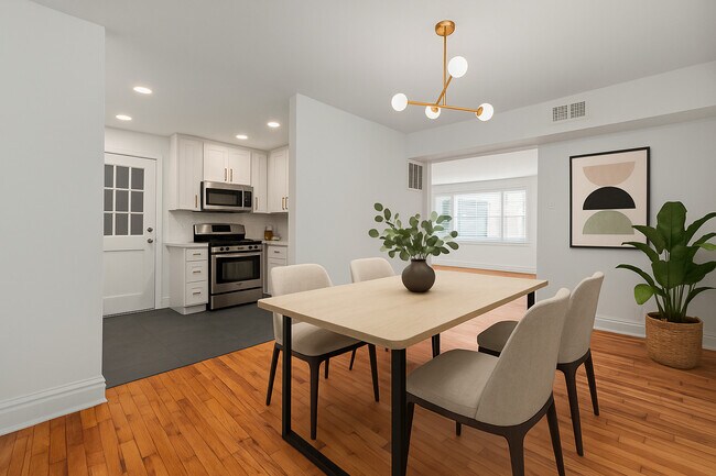 Foto del edificio - 7517-19 Oxford Dr