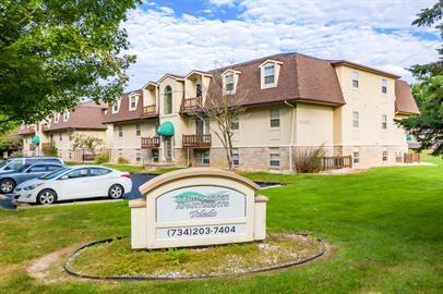Primary Photo - 2100 Stirrup Ln