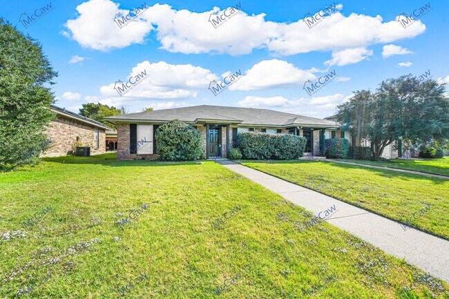 Foto del edificio - Lovely 2/1 Duplex in Arlington!