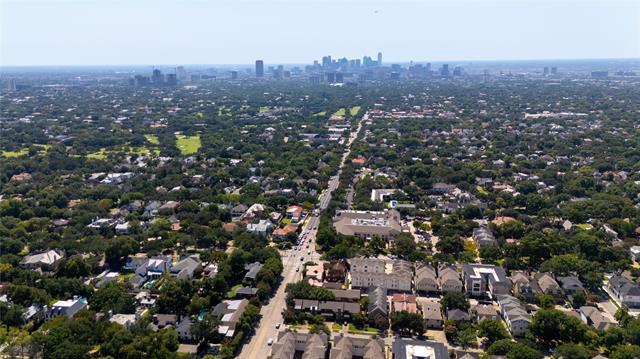 Foto del edificio - 6509 Preston Rd