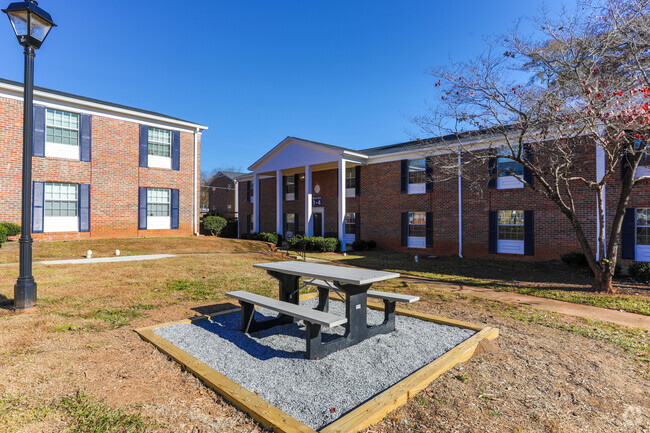 Exterior Building Photo - Venue at Carrollton