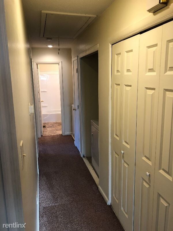 Building Photo - 2 br, 1 bath Condo - 3227 Lupine Dr