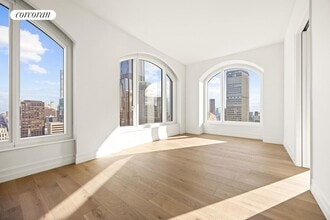 Building Photo - 520 Fifth Avenue 51B