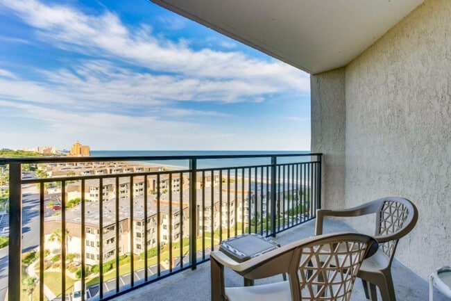 Foto del edificio - 5523 N Ocean Blvd