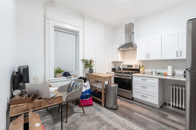 Building Photo - 140 Hamilton Ave