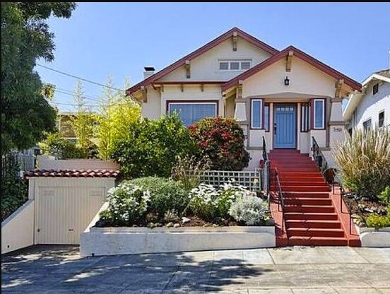 Foto del edificio - 2465 Cole St