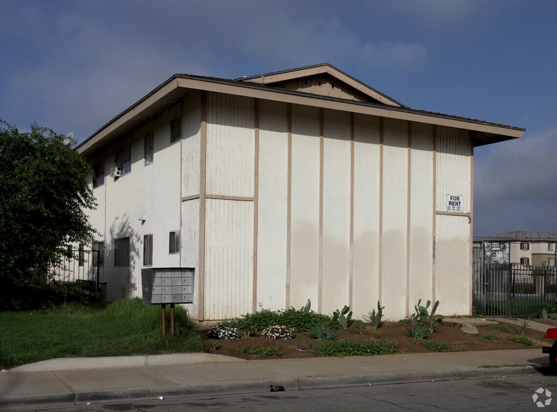 Building Photo - 13961 Courage St