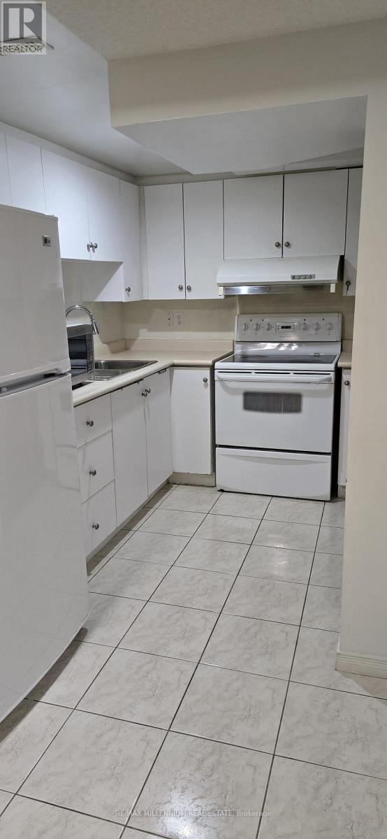 Photo du bâtiment - 7125 Baskerville Run