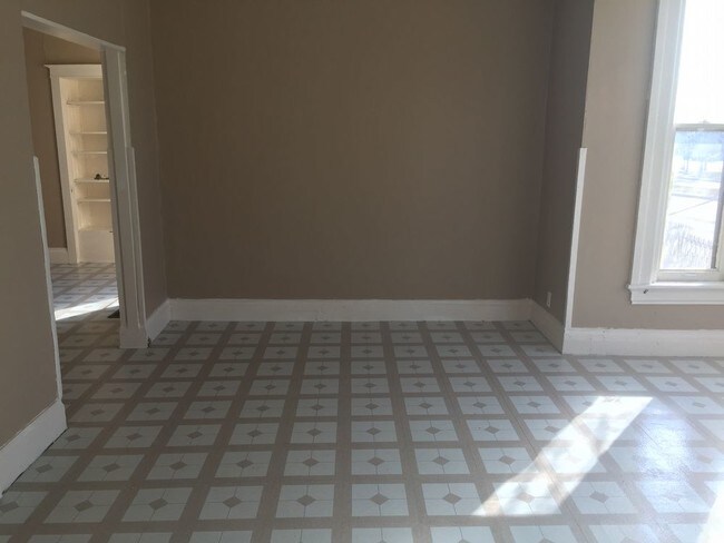 Foto del edificio - 251 Douglas Ave