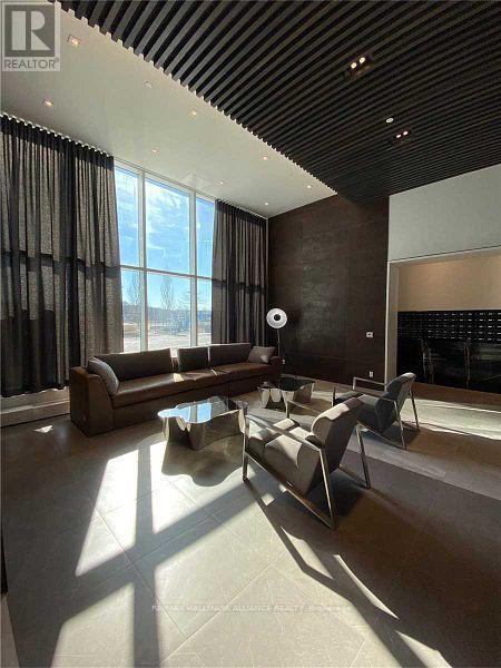 Building Photo - 2485 Taunton Rd