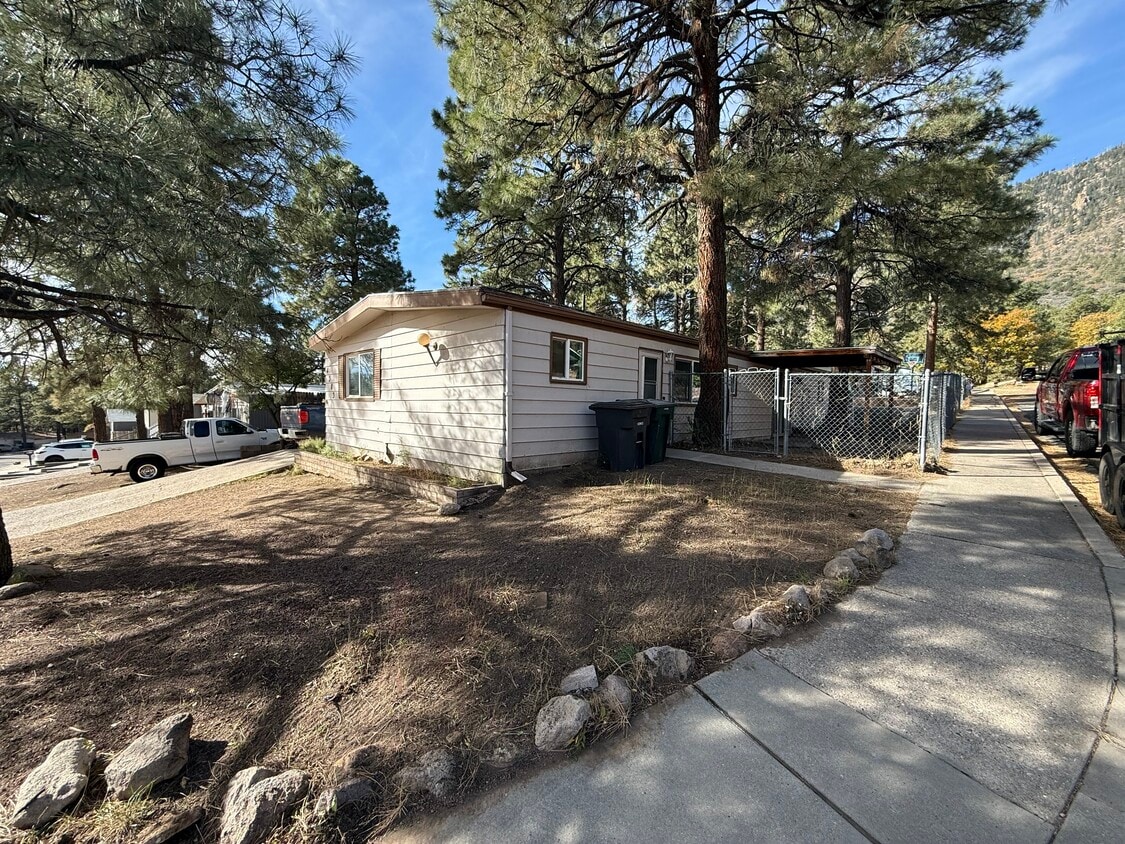 Foto principal - 4303 E Wintergreen Rd