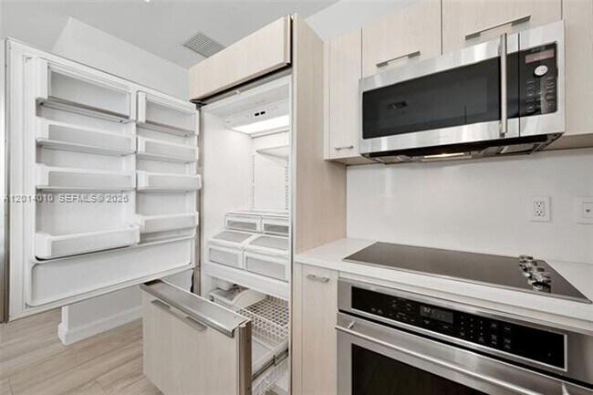 Foto del edificio - 55 SW 9th St