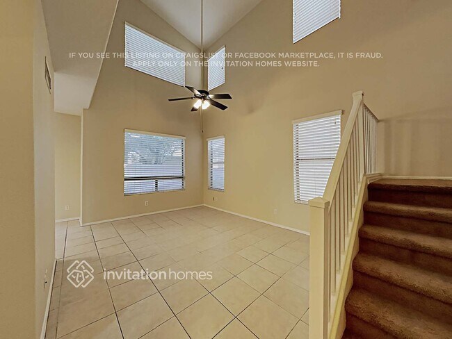 Building Photo - 2145 N 29th Pl