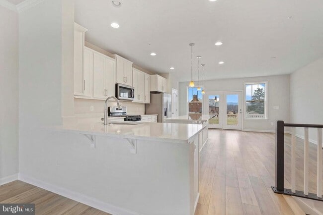 Building Photo - 1725 Evansberry Dr