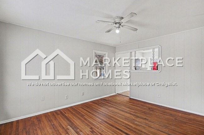 Building Photo - 13050 Couwlier Ave