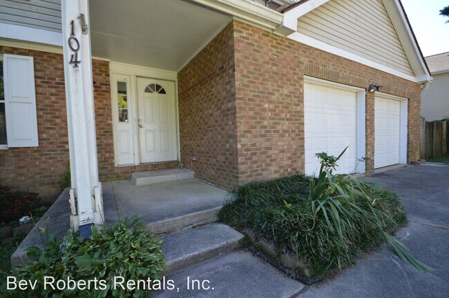 Building Photo - 4 br, 2.5 bath House - 104 Smokehouse Lane