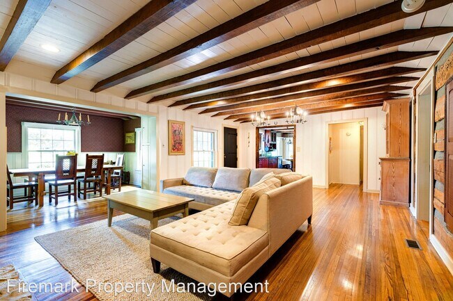 Foto del edificio - 3 br, 3 bath House - 2972 Old Greenbrier Pike