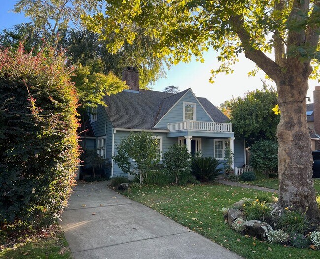 Building Photo - Gorgeous 3bed/2bath home in Curtis Park