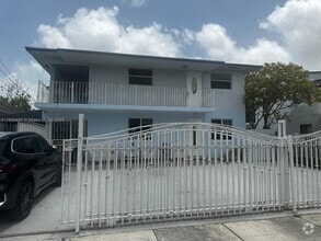 Building Photo - 2340 NW 1st St