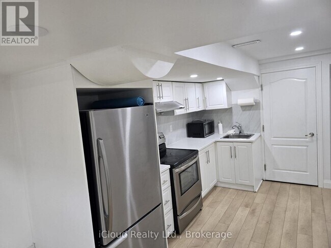 Photo du bâtiment - 1070 Galesway Blvd