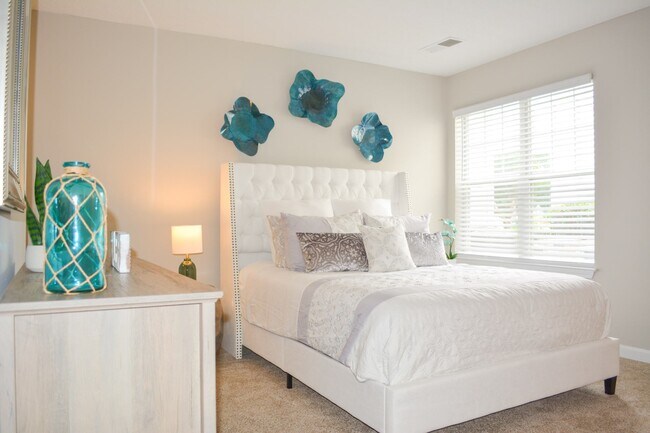 Building Photo - Flintlake