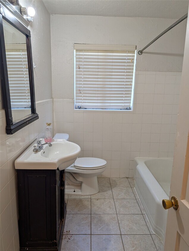 Foto del edificio - 5318 Angelo St